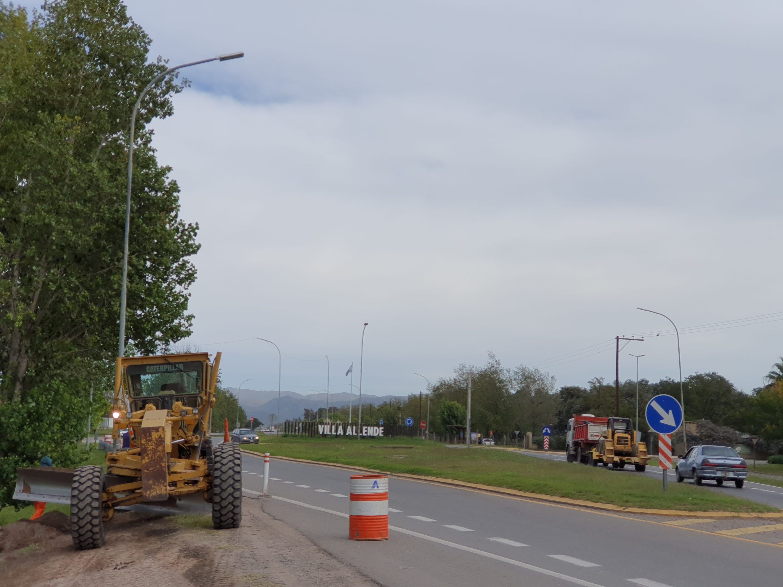 Caminos De Las Sierras Comenzó La Obra De Duplicación De La Calzada Sur De La Av Luchesse